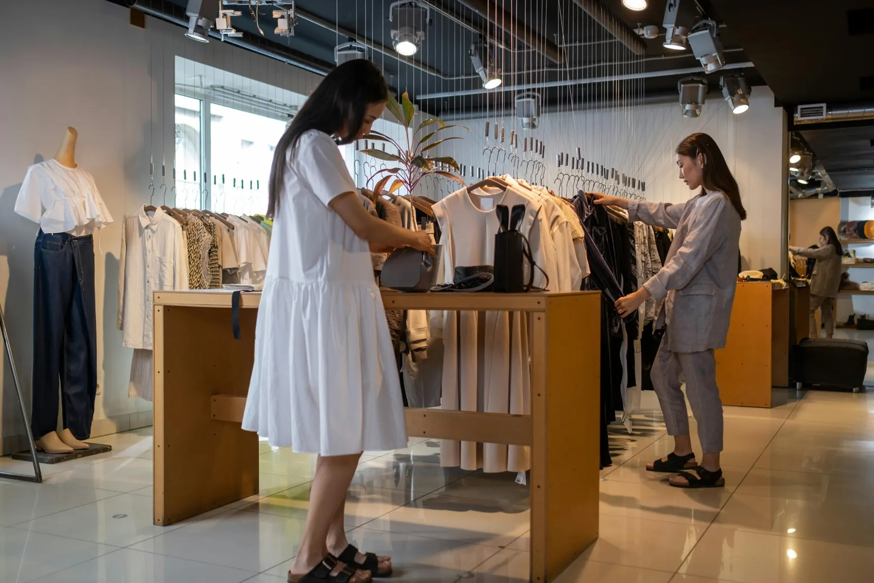 Fashion retail